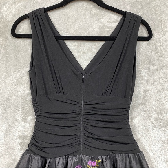 Ruched Embroidered Whimsigoth Dark Fairy Romantic Fit & Flare Party Dress Sz 4P - Picture 6 of 10